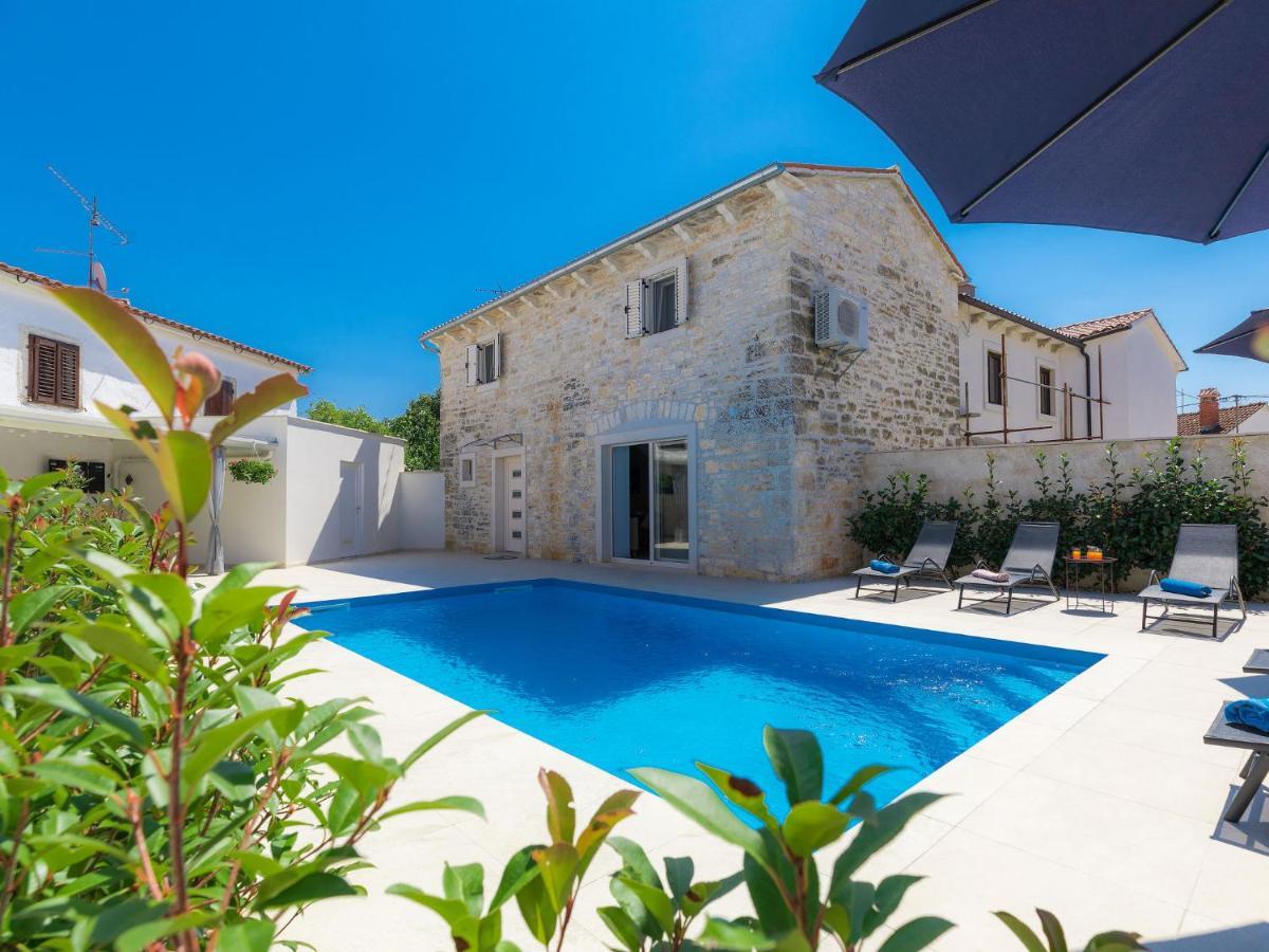 Holiday Home Villa Karmen - Roj454 By Interhome Sveti Petar u Sumi Eksteriør billede