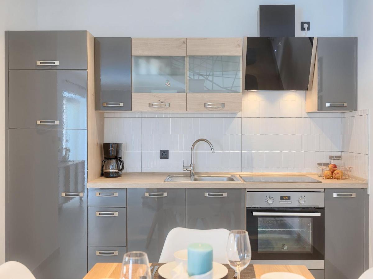 Holiday Home Villa Karmen - Roj454 By Interhome Sveti Petar u Sumi Eksteriør billede